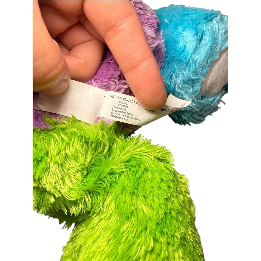 VTG Care Bears Work of Heart Bear Side Eye Rainbow Shaggy Plush 2005 13 inch